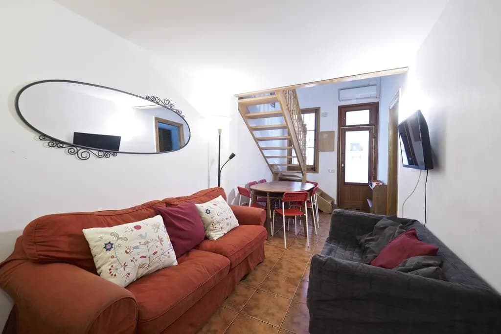 Suites4days Les Corts House - photo 8