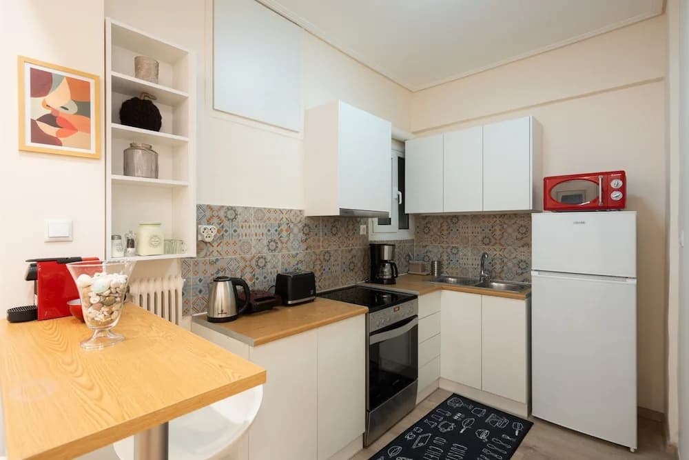 LIV - Vintage Acropolis Apartment - photo 6