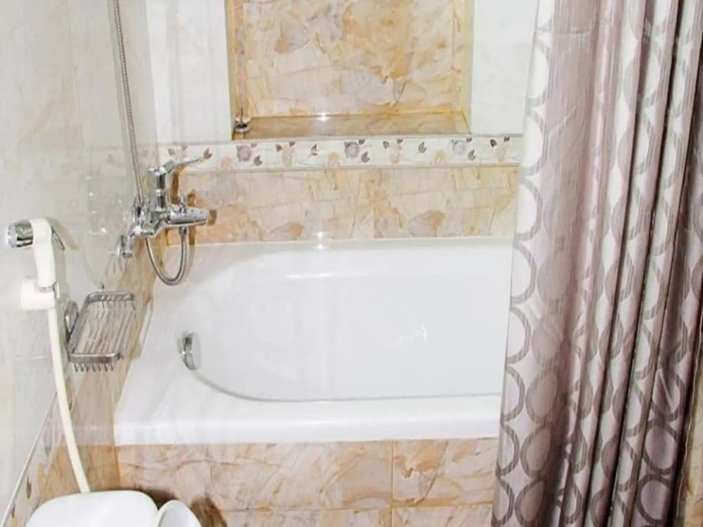 Kim Hotel - photo 8