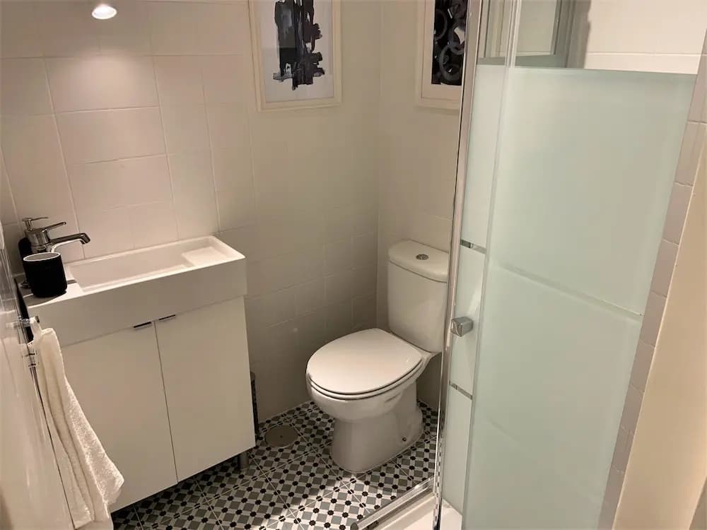 Beautiful flat with balcony & Great location - photo 7