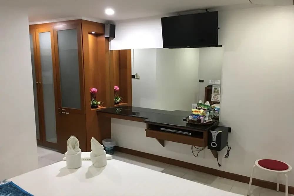 Galaxy Suites - photo 16