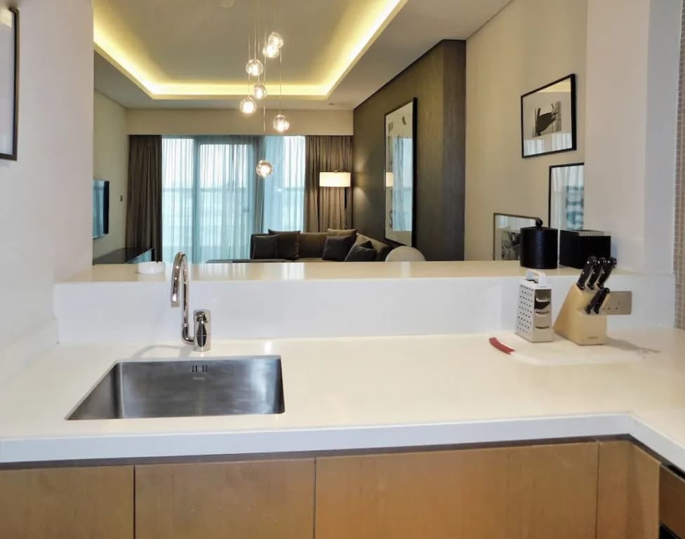 Luton Vacation Damac Paramount Tower - photo 2
