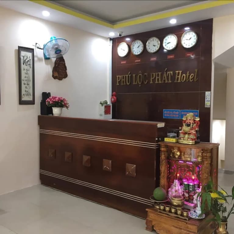 Phu Loc Phat Hotel - photo 2