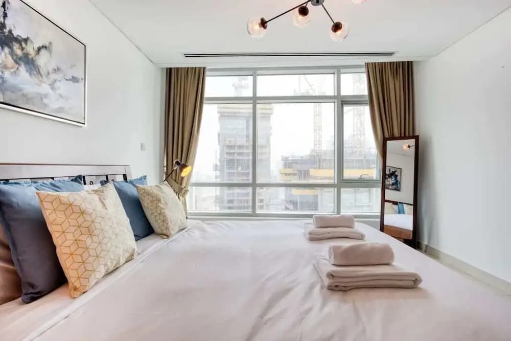 Bright Apartment, Steps Away to Burj Khalifa - photo 4