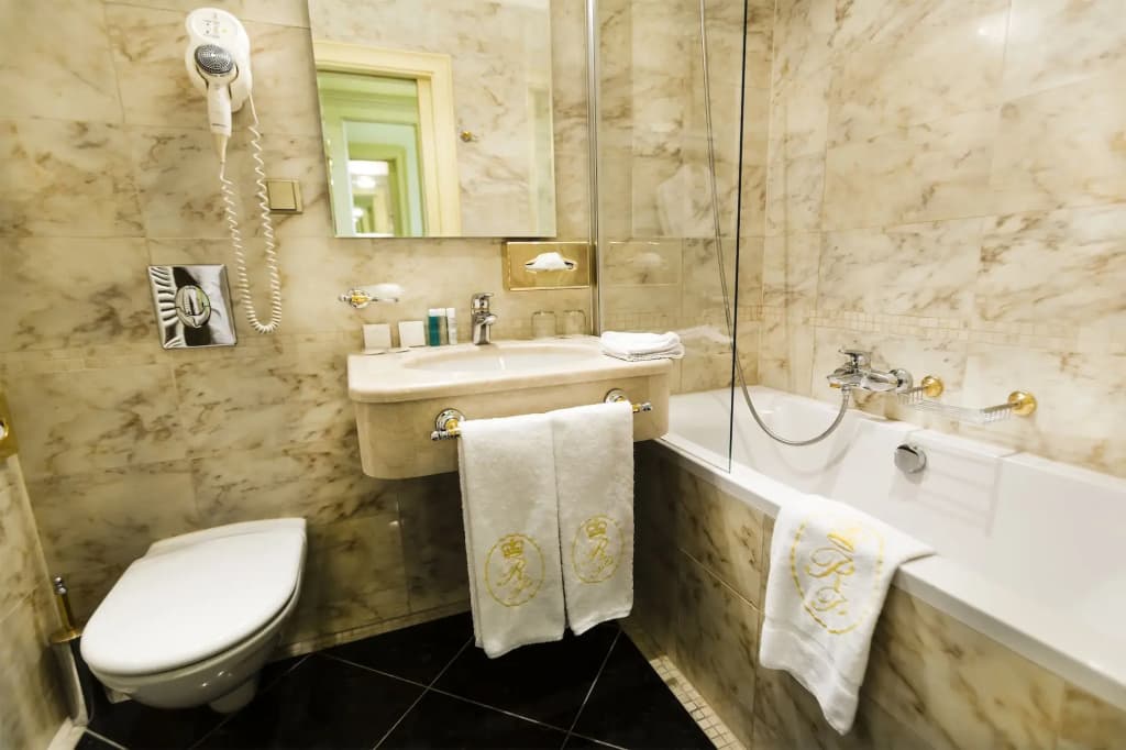 Luxury Family Hotel Royal Palace - photo 10