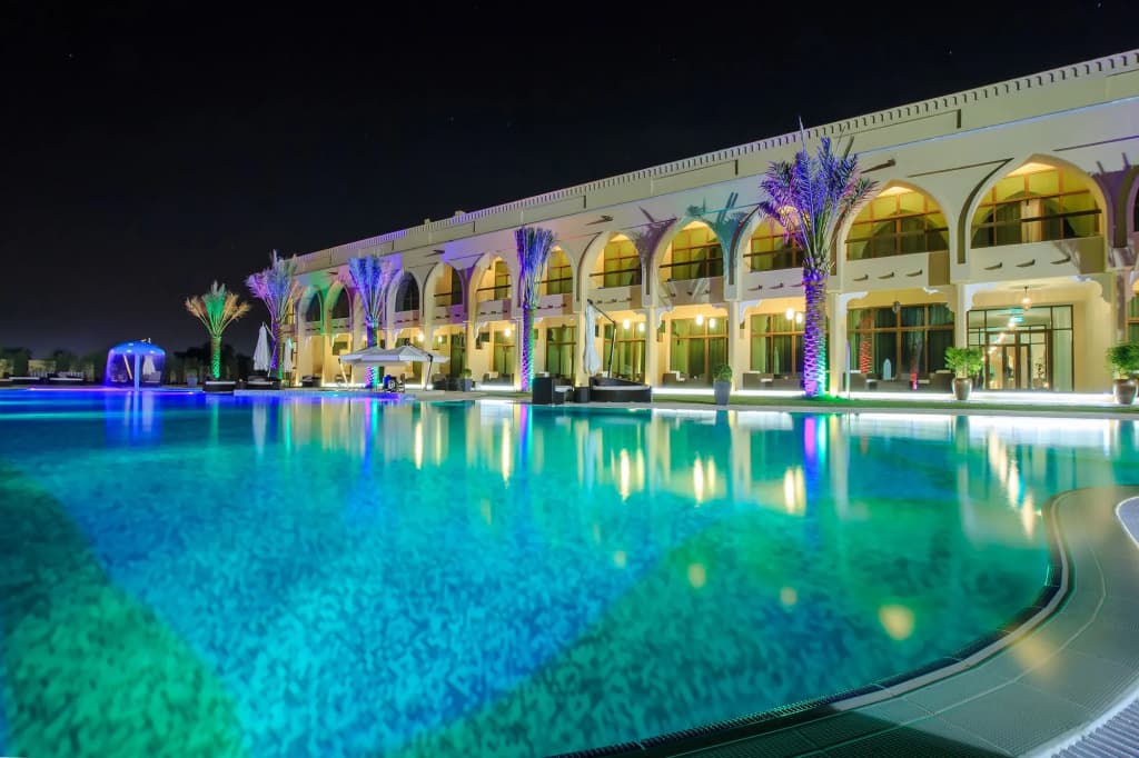 Western Hotel - Madinat Zayed - photo 19