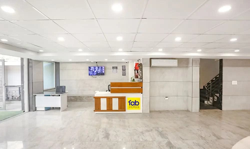 FabHotel Aerosky - photo 2