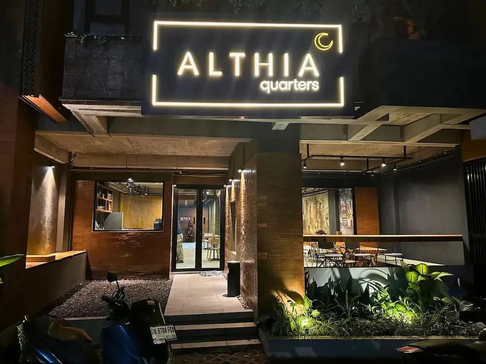 Althia Private Capsule Quarters - photo 1