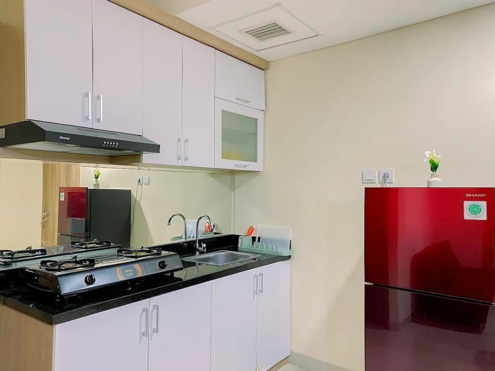 Good and Warm 1BR Apartment at Pejaten Park Residence - photo 12