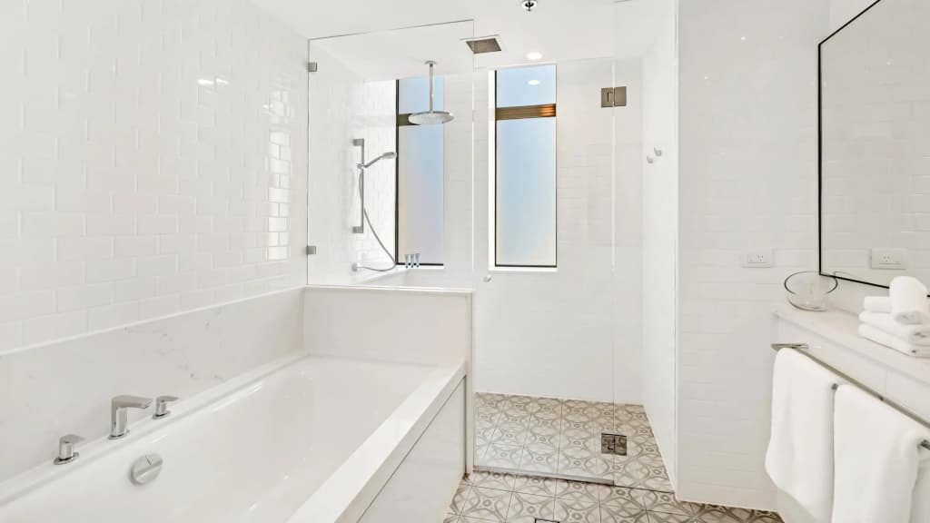 The Grace Hotel - photo 32
