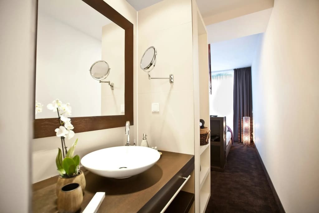 Goodman's Living - photo 16