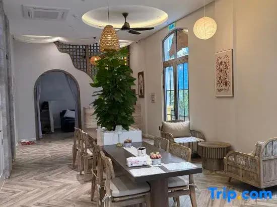 Tunalu Hotel & Apartment - photo 6