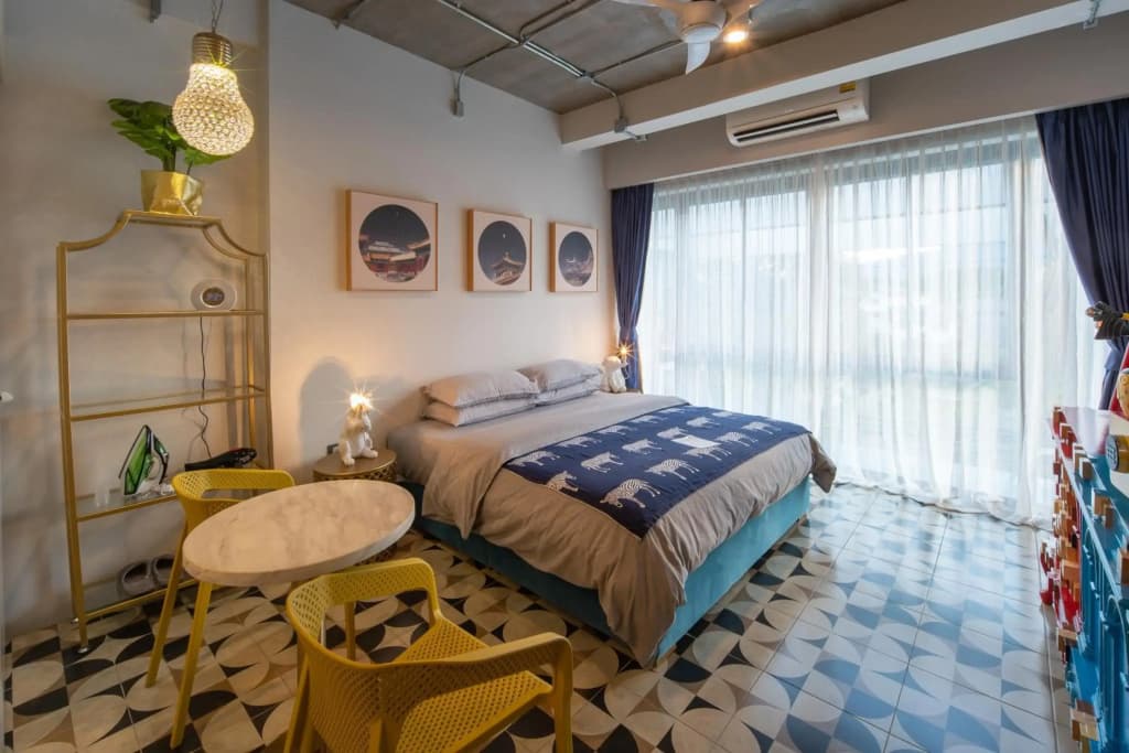 River Art Hotel - photo 7