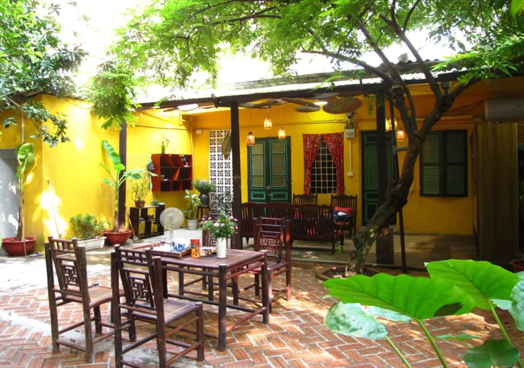 Cucku Homestay - photo 9