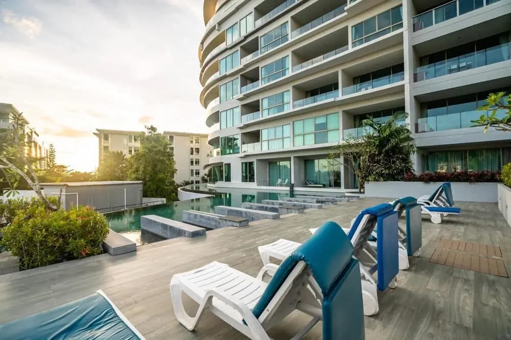Spacious Studio in Karon With Direct Pool Access - photo 15