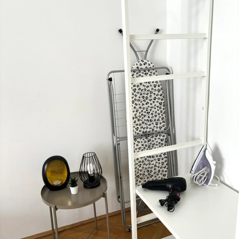 Mariahilfer Apartment - photo 12