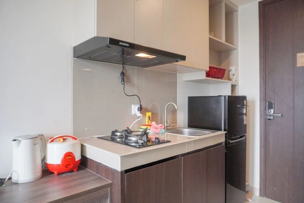 Brand New And Comfort Studio At Vasaka Solterra Apartment - photo 16
