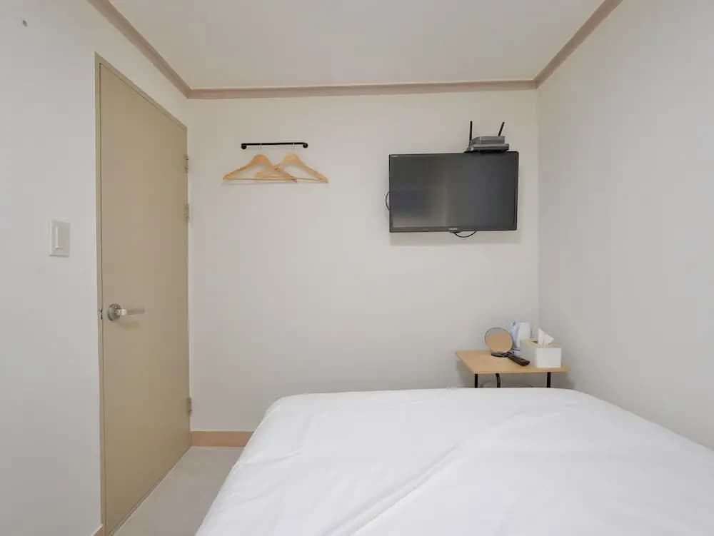 J5 Hostel Dongdaemun - photo 4