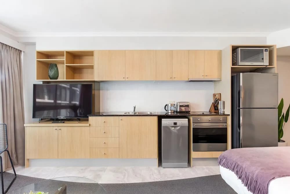 Sydney CBD Studio Apartment 1704 KNT - photo 9