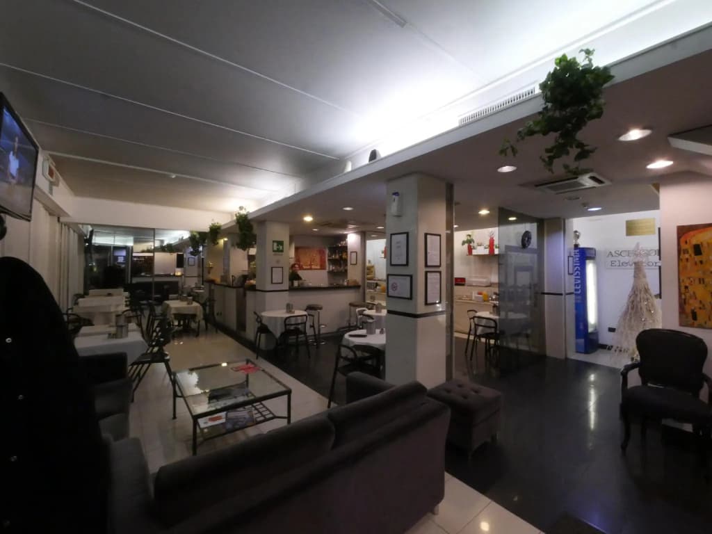 Hotel Careggi - photo 9