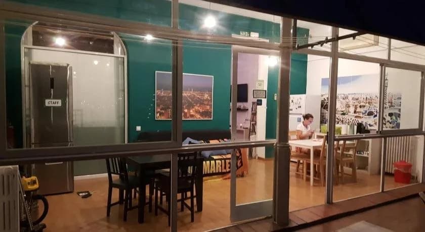 Fabrizzios Terrace Hostel - photo 18