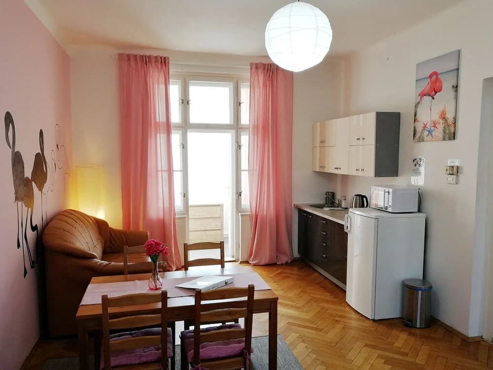 Flamingo Apartments - photo 26