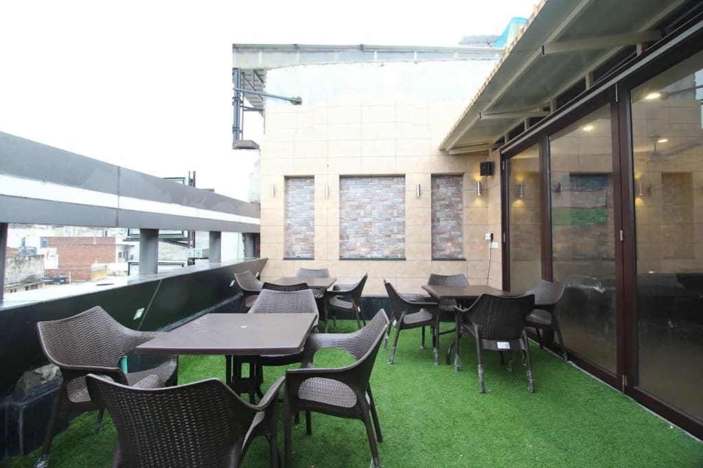 Hotel Vanson Villa, City Centre - With Free Airport & Train Station Pickup - photo 16