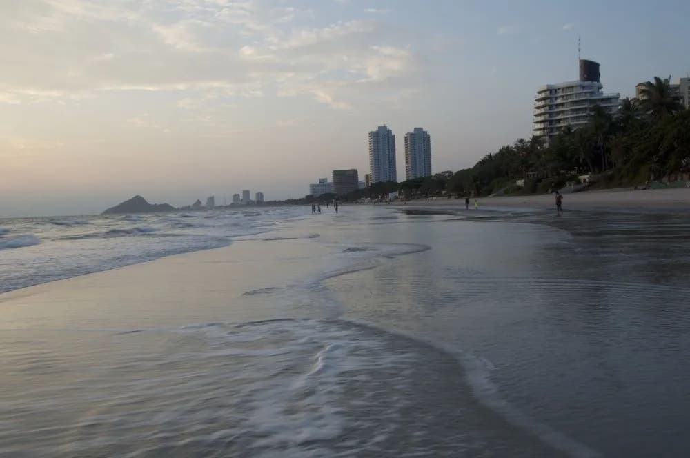 Baan Rajdamnern Huahin - photo 23
