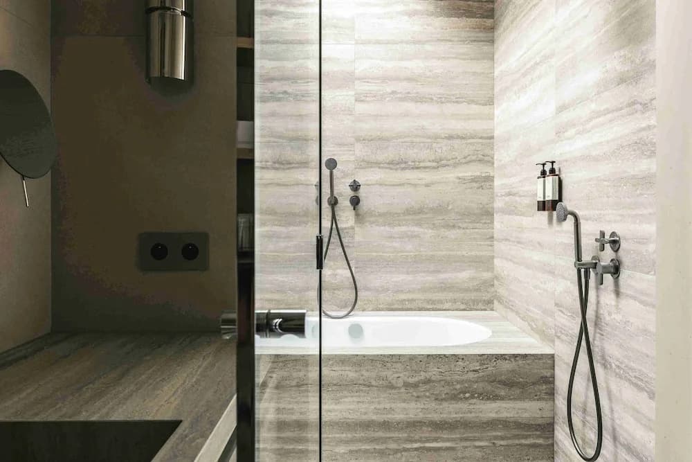 Mondovi Luxury Suites - photo 9