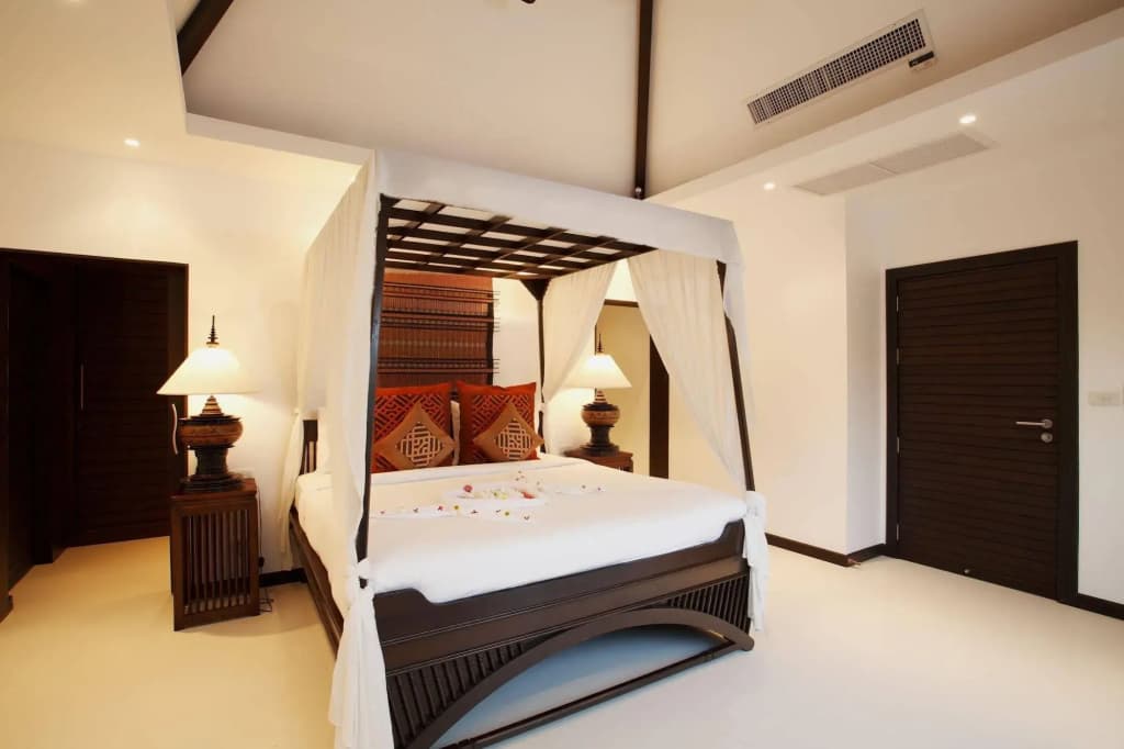 Villas Aelita Phuket - photo 2