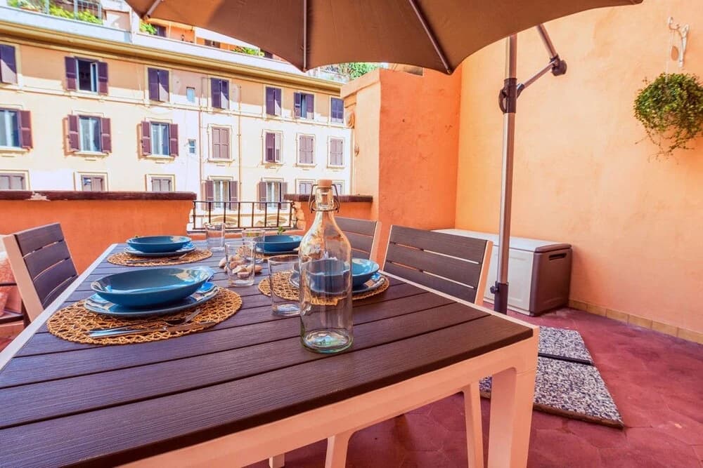 Romantic Flat With Large Terrace Close to S. Peter - photo 12