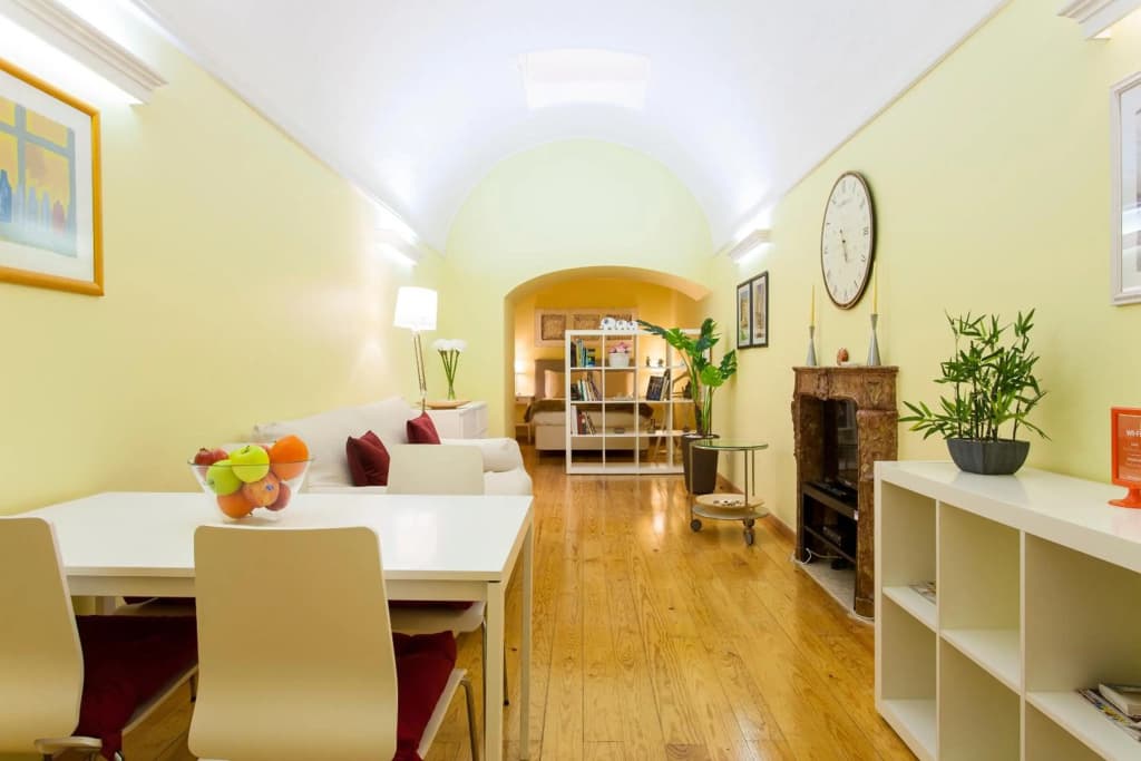 JOIVY Chic studio in Baixa, 5mins to Arco da Rua Augusta - photo 3