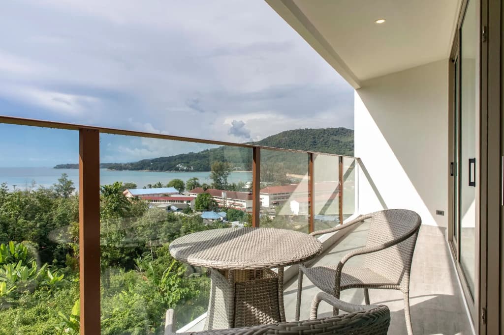 1 Bed SEA VIEW Apartment Close to beach - B32 - photo 3