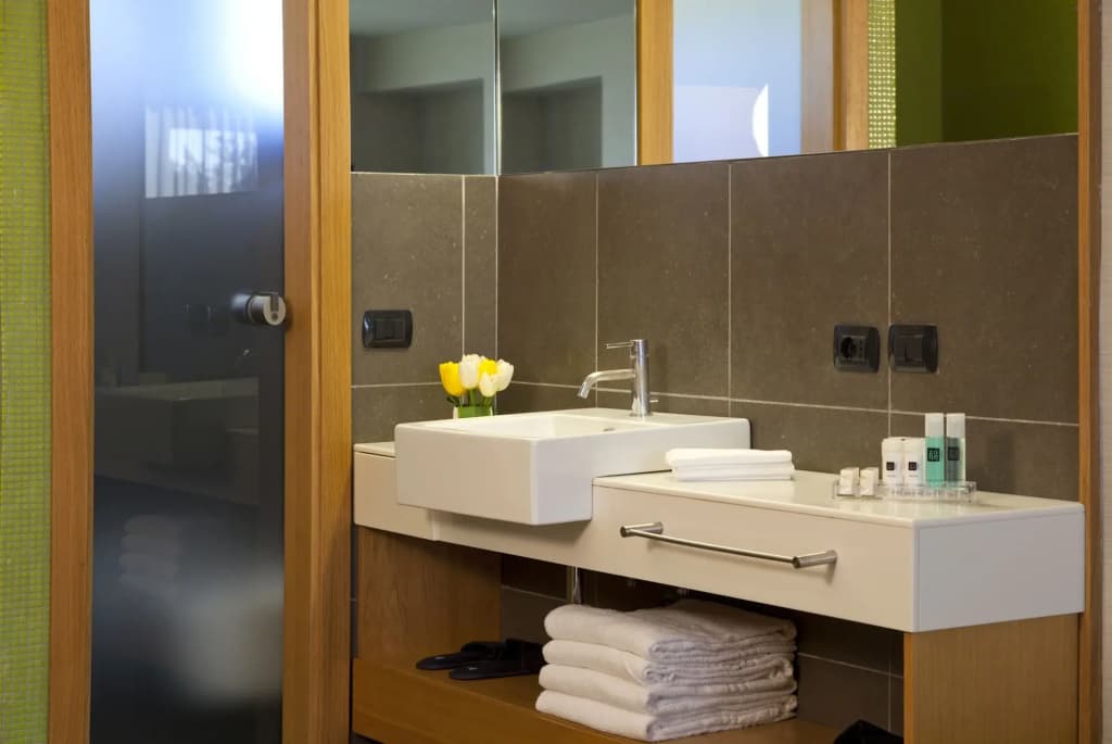 Hotel Zone - photo 9