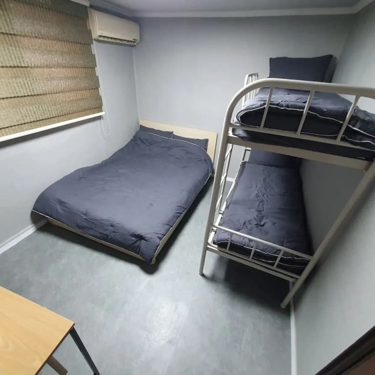 Seven Hostel - photo 6