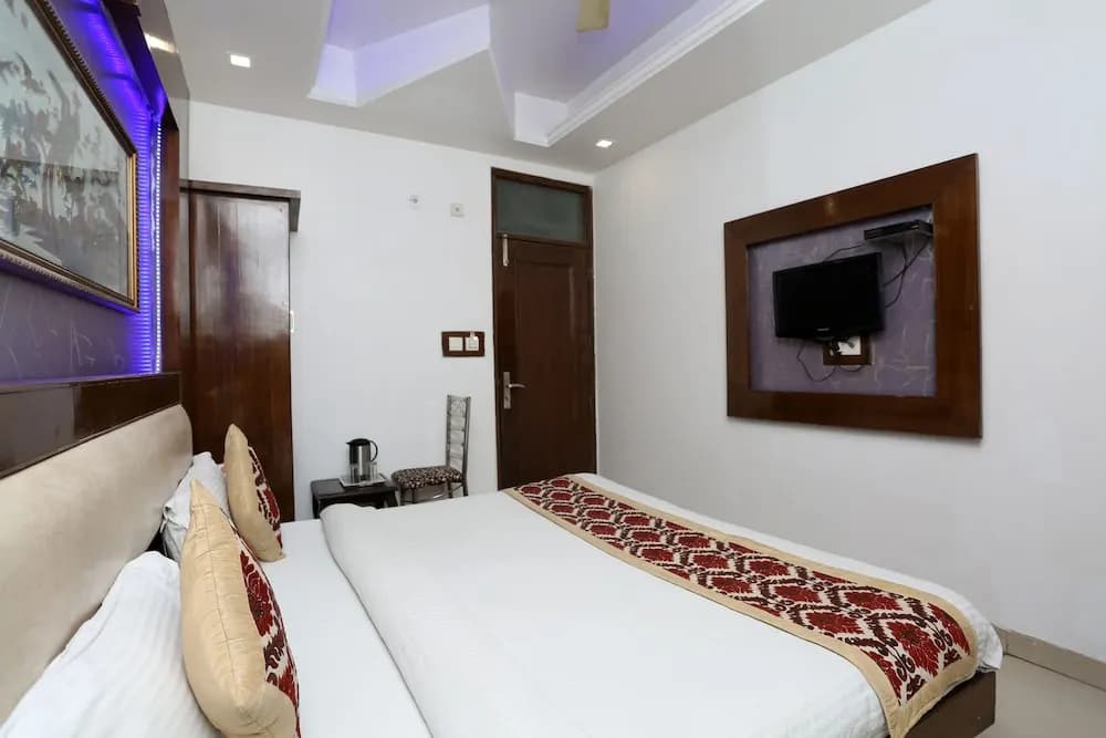 Hotel Sai Dham International - photo 5