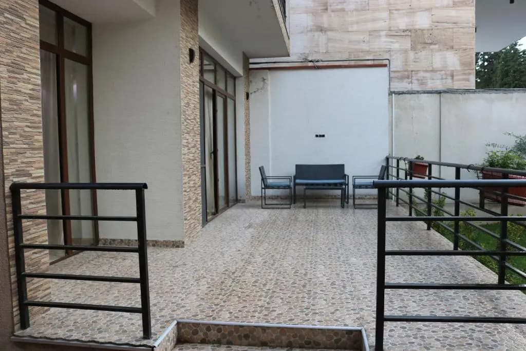 Private House In Dighomi - photo 3
