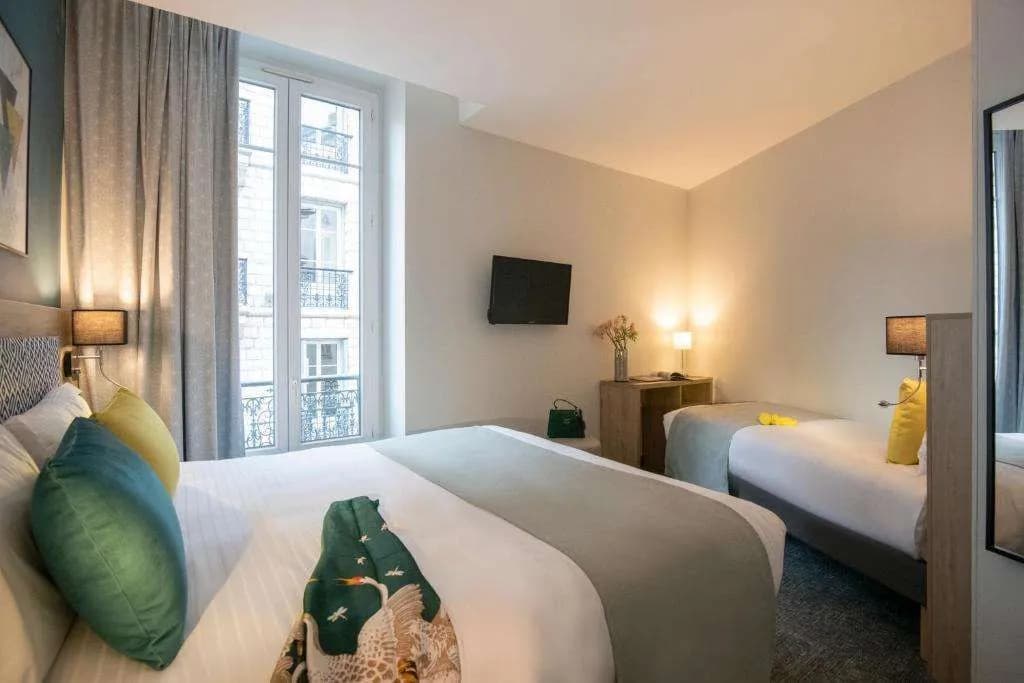 Hôtel Bristol - photo 25