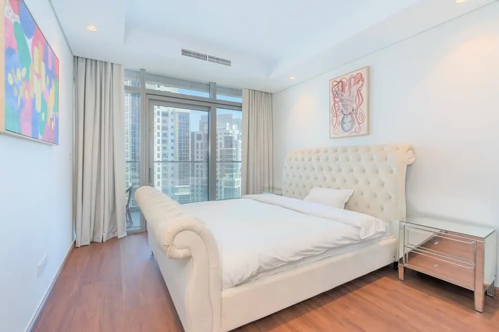 Luxurious 2B With Burj Views in Business Bay - photo 2