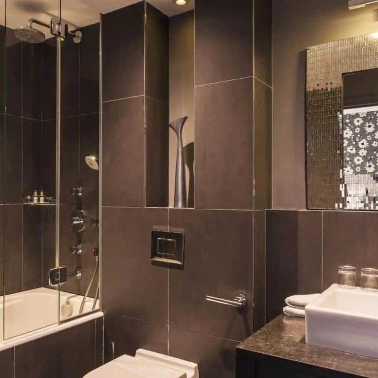 New Hotel Roblin - photo 40