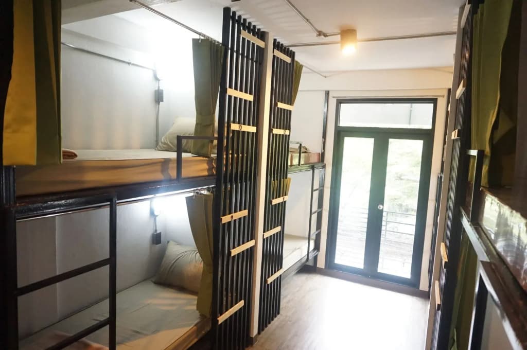 Feel Good Bangkok Hostel - photo 7