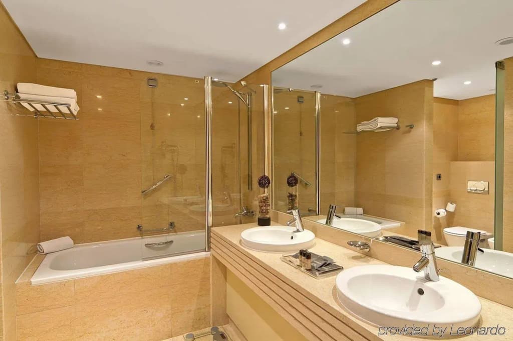 EPIC SANA Marques Hotel - photo 10