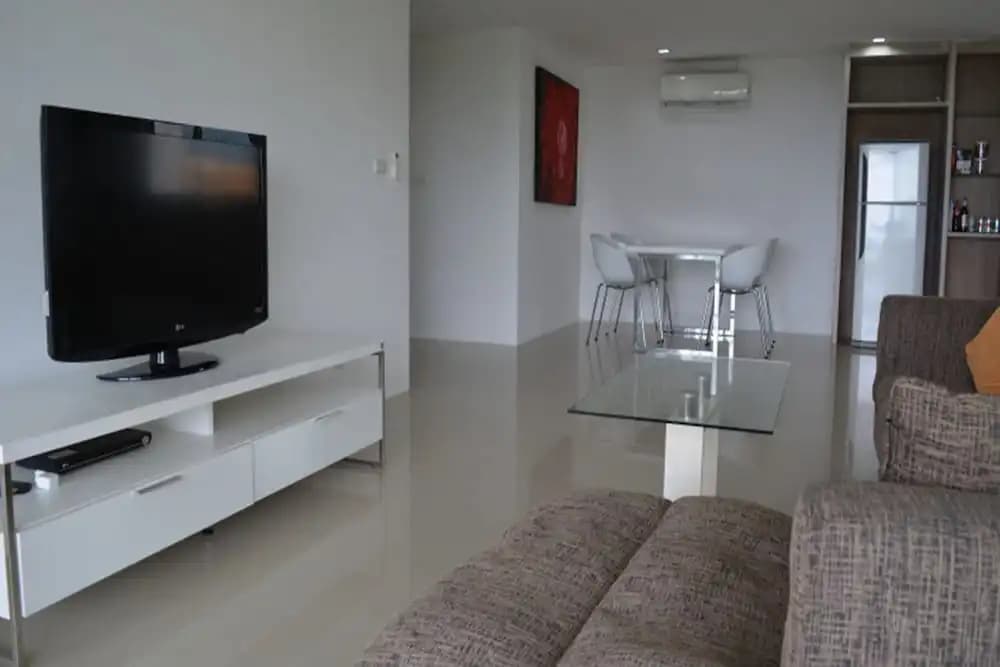 Lanta Loft Apartment 2B - photo 4