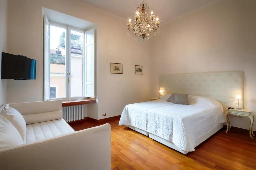 Rome Central Suites A,B,C - photo 2