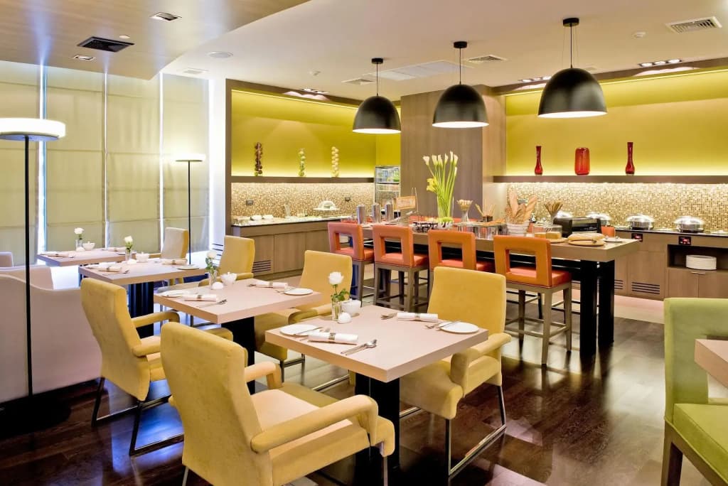 Novotel Bangkok On Siam Square Hotel - photo 34