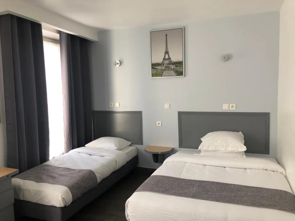 Hotel Clauzel - photo 4