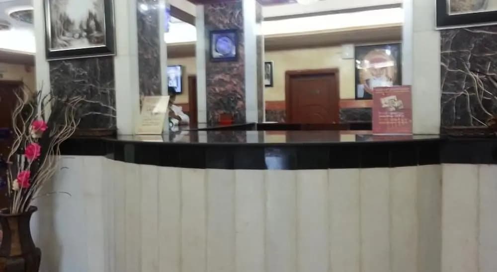 Jarzez Hotel Apartments - photo 1