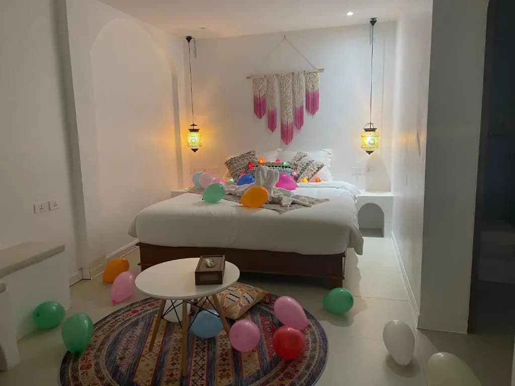 H Flora Hotel - photo 2