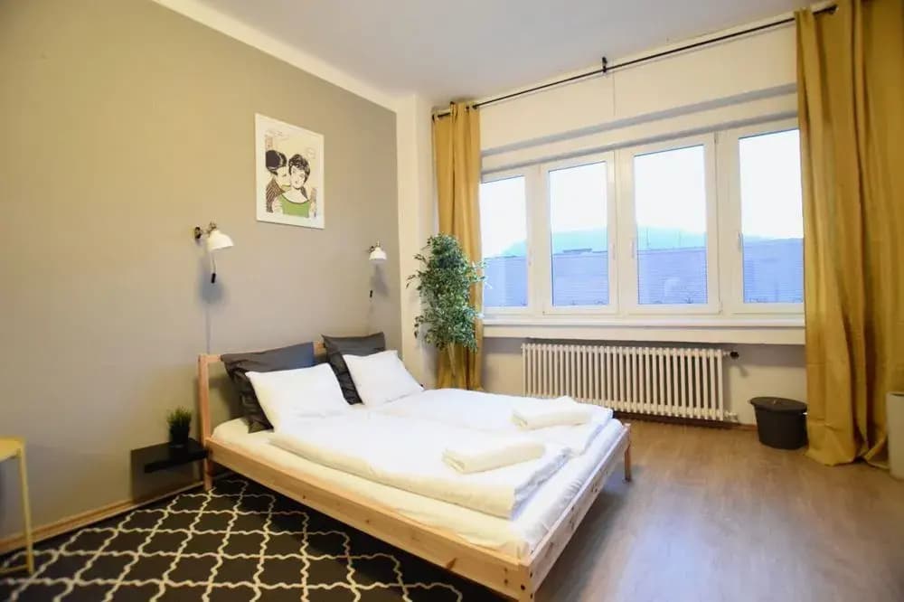 Vaci Street Apartment - photo 6