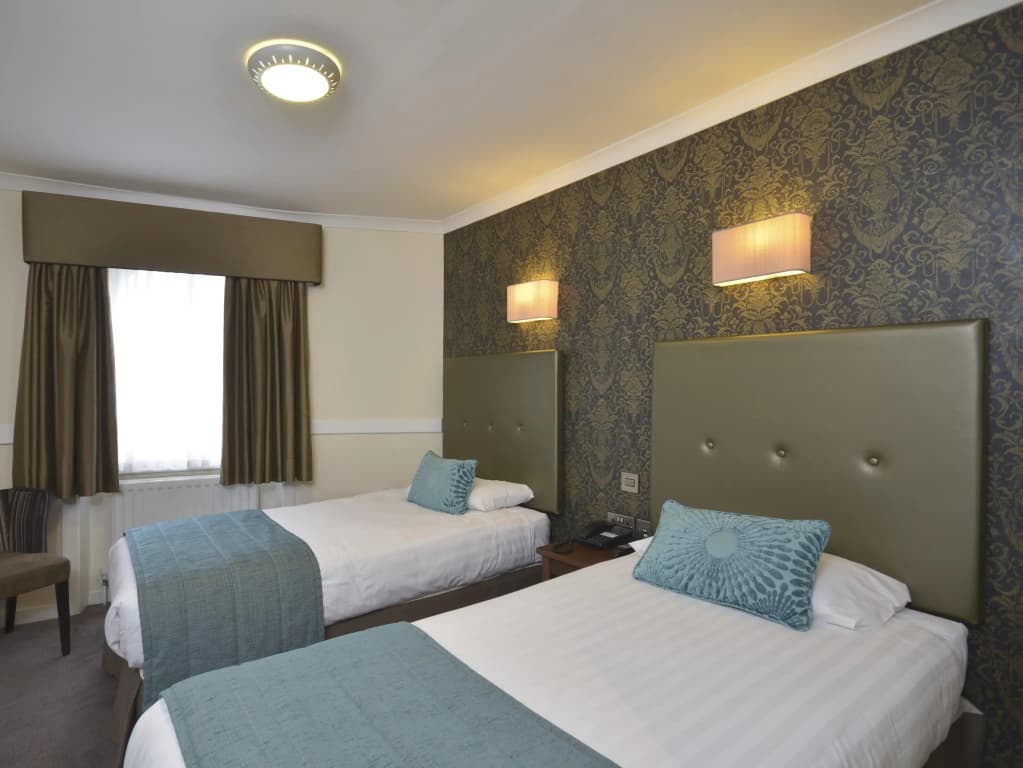 The Princes Square Hotel - photo 5